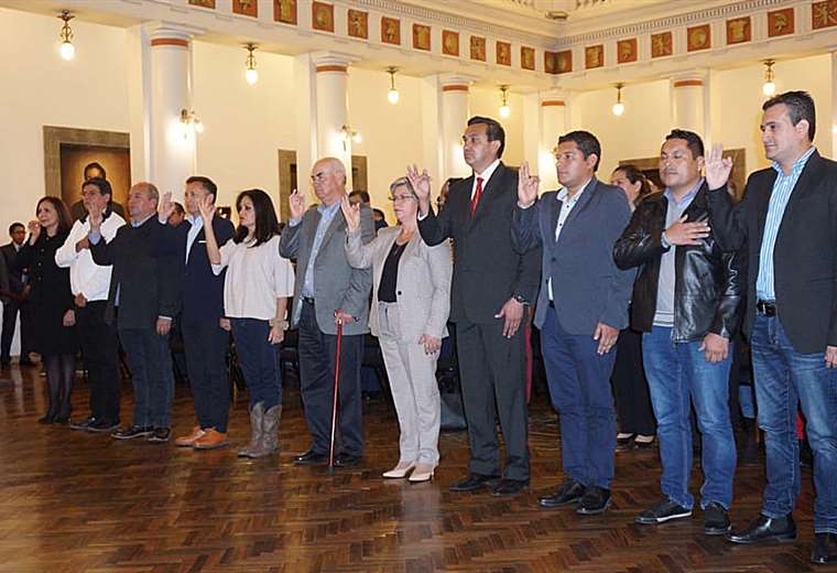 Lee más sobre el artículo Ministro de la Presidencia afirma que cambios en el gabinete se conocerán este martes