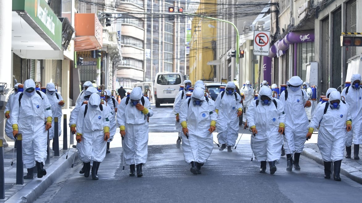 Lee más sobre el artículo YPFB y COED iniciarán la desinfección en San José y Roboré para frenar el coronavirus