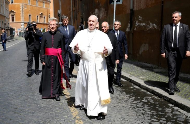 Lee más sobre el artículo Papa Francisco sobre el día de la tierra: “No tenemos futuro si destruimos el entorno que nos sustenta”