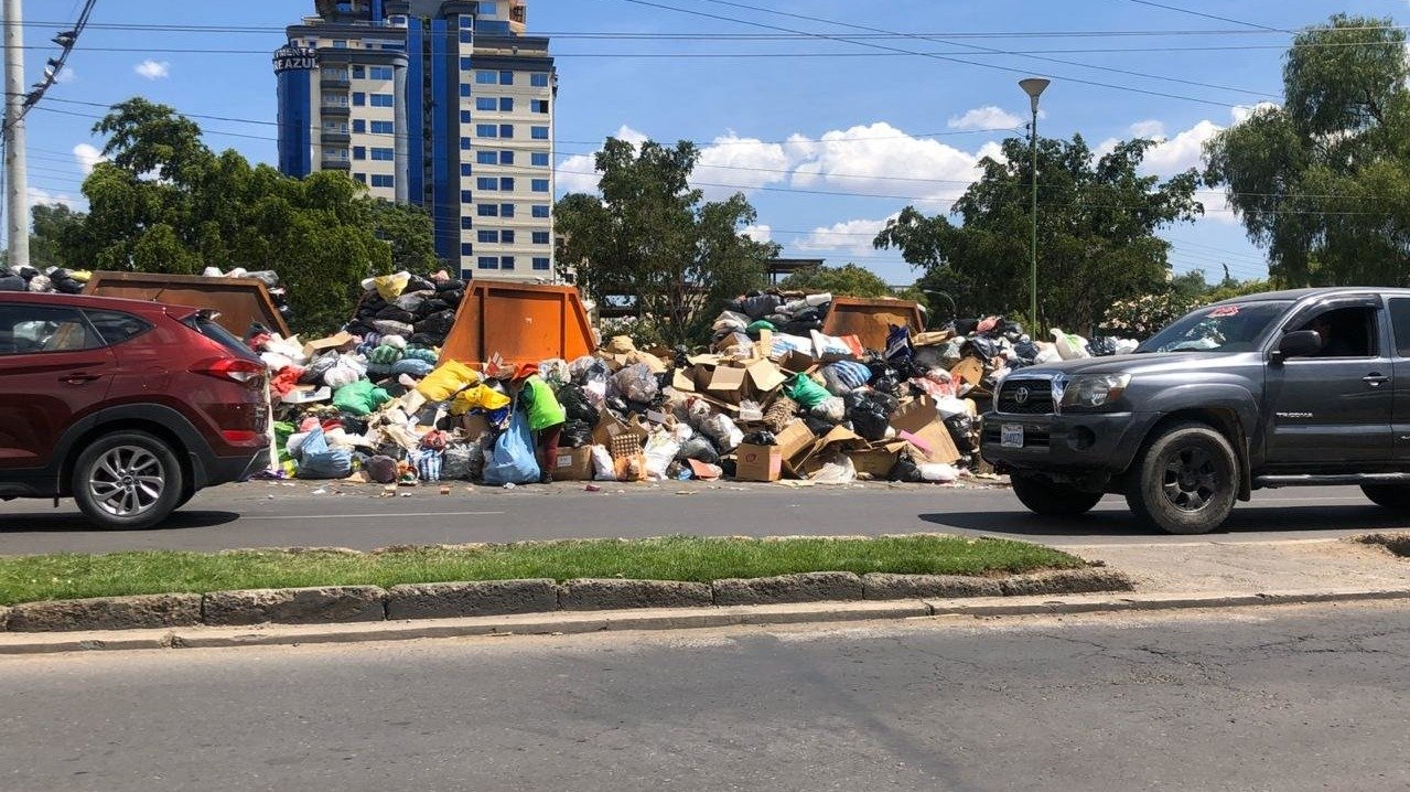 Lee más sobre el artículo 2.500 toneladas de basura ponen en peligro la salud en Cochabamba