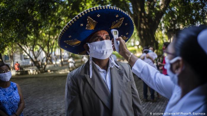 Lee más sobre el artículo México supera el medio millón de casos de COVID-19