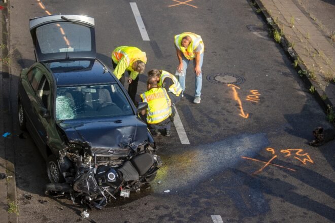 Lee más sobre el artículo Un hombre causa accidentes en autopista en Alemania en un acto “islamista”