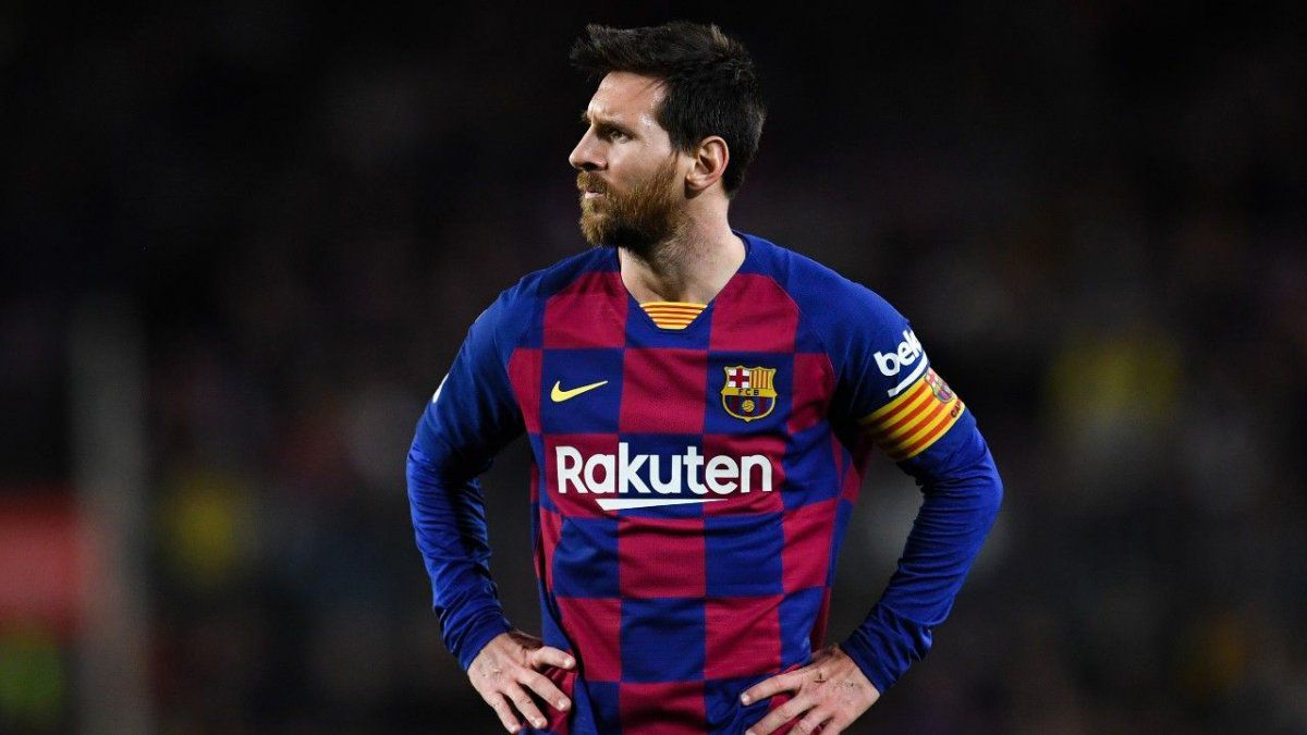 Lee más sobre el artículo La novela Messi Continua: el futbolista considera que los 700 millones para la rescisión no tiene validez, la Liga ratifica apoyo al Barcelona