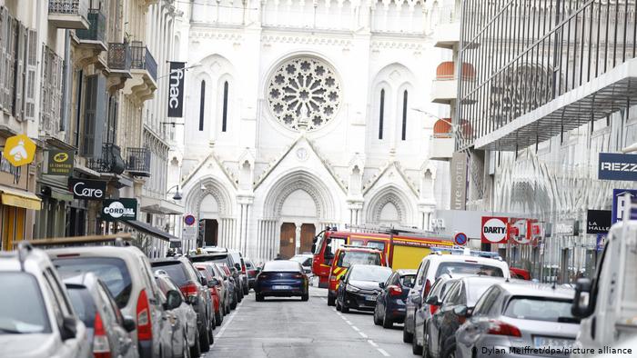 Lee más sobre el artículo Francia en alerta terrorista tras el atentado de Niza