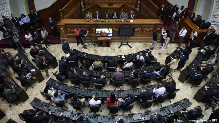 Lee más sobre el artículo Venezuela inicia campaña para cuestionadas elecciones legislativas