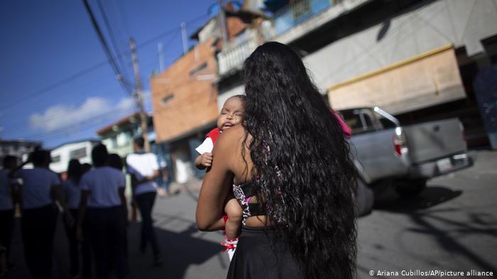 Lee más sobre el artículo ONU: “El embarazo adolescente es una fábrica de pobres en América Latina”