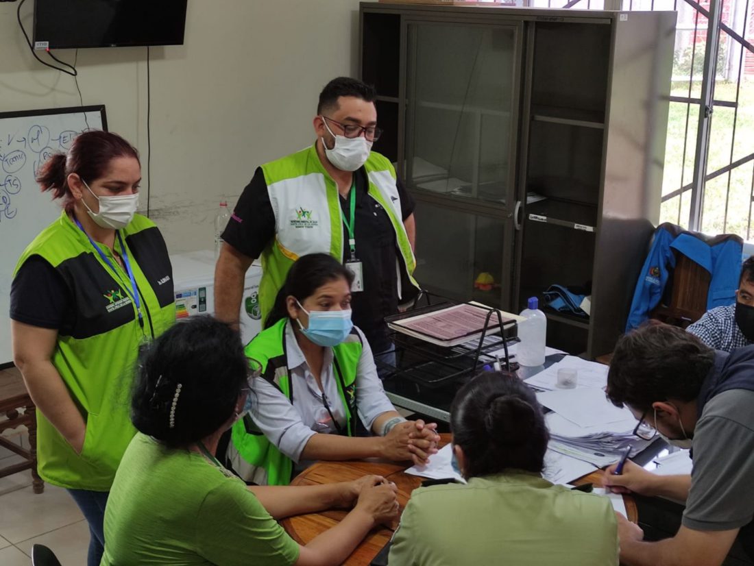 Lee más sobre el artículo Alcaldía cruceña brinda atención médica a internos de Palmasola