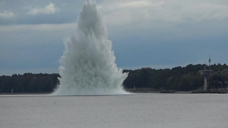 Lee más sobre el artículo Evacuaron más de 8.000 personas en Alemania para desactivar cuatro bombas de la Segunda Guerra Mundial