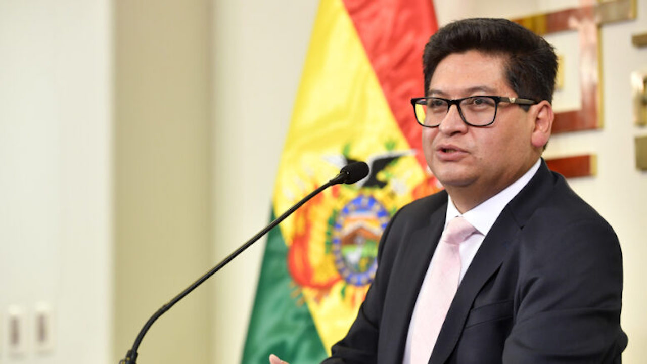 Lee más sobre el artículo Bolivia proyecta un déficit fiscal del -9,7% para 2021, ingresando a su octavo año de endeudamiento