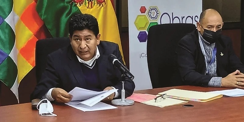 Lee más sobre el artículo Vuelos en Chimoré: echan al director de Aasana y éste apunta a ministro