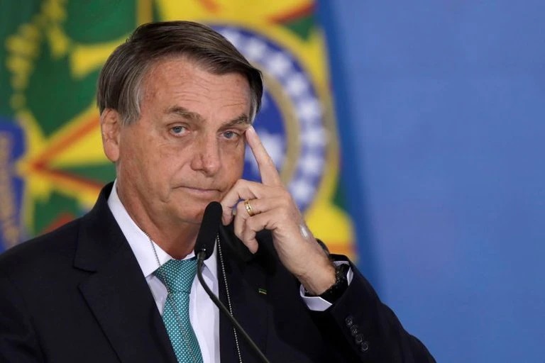 Lee más sobre el artículo La Fiscalía brasileña pidió investigar a Jair Bolsonaro por prevaricato en la compra de vacunas contra el COVID-19