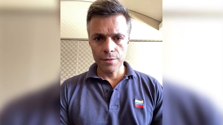 Lee más sobre el artículo Leopoldo López afirmó que “es el momento de retomar las protestas en Venezuela, como está ocurriendo en Cuba”