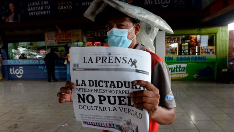 Lee más sobre el artículo El régimen de Daniel Ortega convirtió a Nicaragua en el único país del mundo sin periódicos impresos