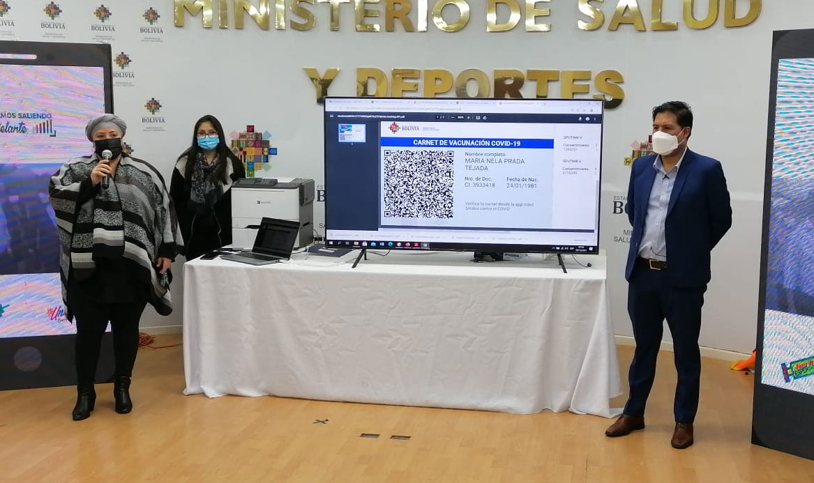 Lee más sobre el artículo Gobierno lanza “nuevo” carnet de vacunación con verificación QR para evitar falsificaciones