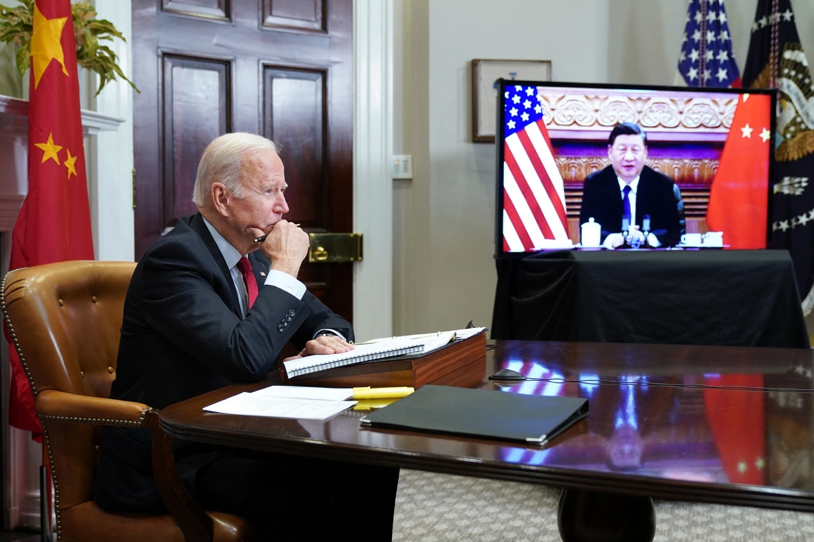 Lee más sobre el artículo Xi dice a Biden que China y EEUU comparten una responsabilidad para contribuir a la paz mundial