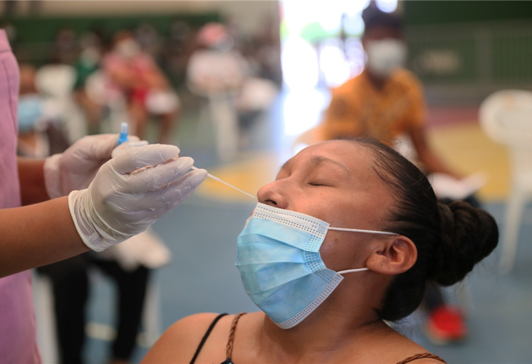 Lee más sobre el artículo Covid-19: Estos son los puntos de vacunación y testeo para este fin de semana en Santa Cruz