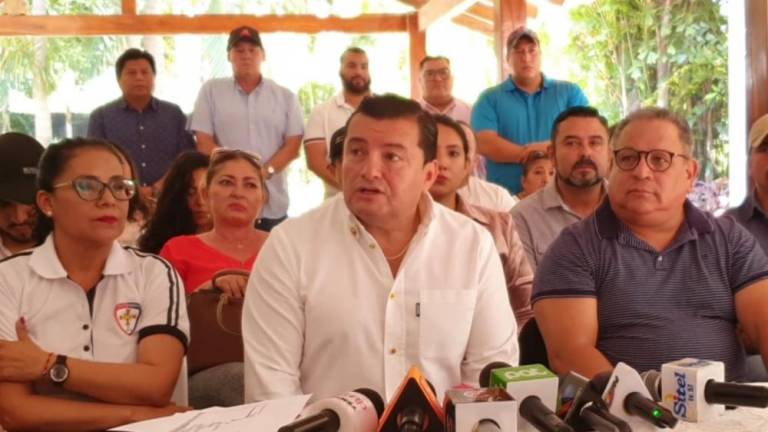 Lee más sobre el artículo Concejal denuncia que Alcaldía de Santa Cruz está en “quiebra” y Fernández admite falta de recursos y despidos