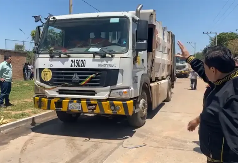 Lee más sobre el artículo Jhonny Fernández acuerda cuarto intermedio con ‘cercadores’ para permitir paso de recolectores de basura al vertedero