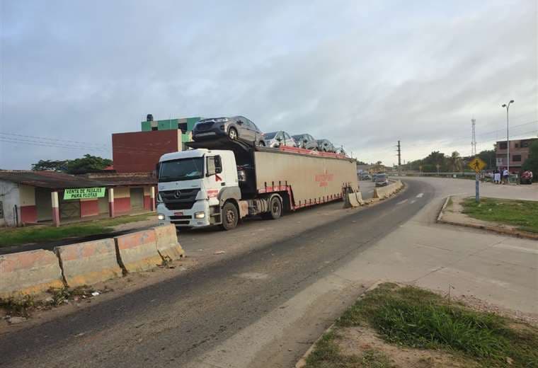 Lee más sobre el artículo Dan cuarto intermedio en el bloqueo de la carretera en Pailón