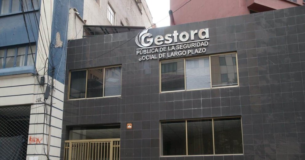 Lee más sobre el artículo La Gestora multa con Bs 30.000 a la empresa del sistema de pago de jubilación