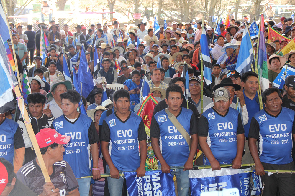 Lee más sobre el artículo “Evistas” hacen demostraciones de fuerza antes del ampliado del Pacto de Unidad