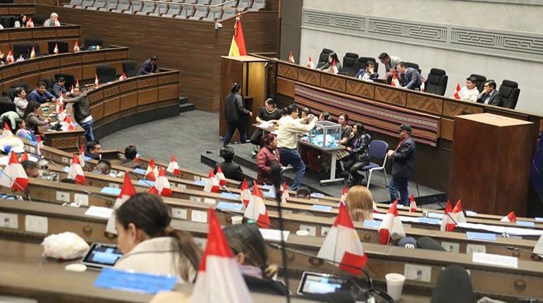 Lee más sobre el artículo Asamblea Legislativa rechaza el proyecto del Presupuesto General del Estado reformulado