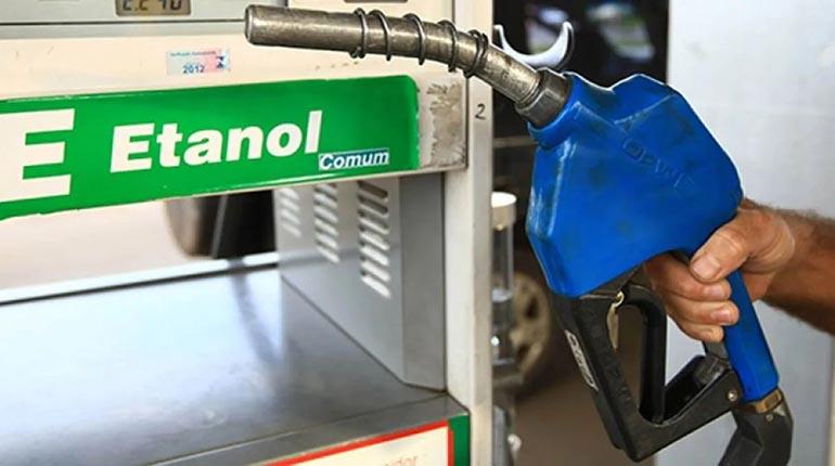 Lee más sobre el artículo Gobierno convoca a cañeros al diálogo para negociar precio del etanol y pide “no politizar”