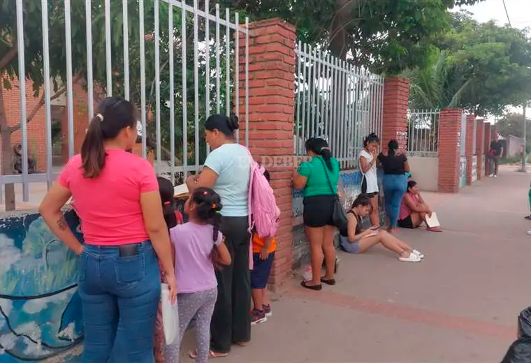 Lee más sobre el artículo Comienzan las inscripciones escolares; Educación ratifica que “por ahora” no hay aumento de pensiones